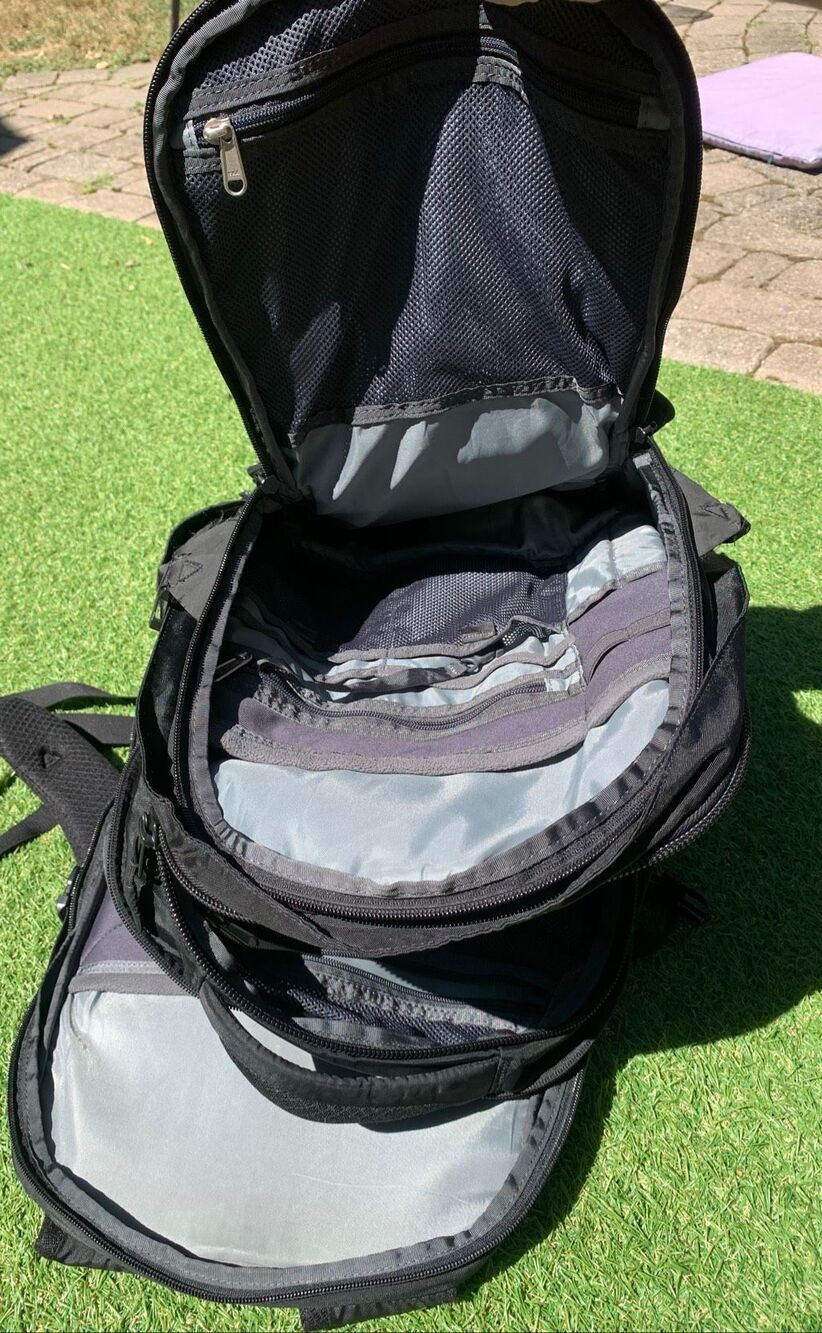 THE NORTH FACE Router Transit black School Work HIKE DAY Backpack Bag - Picture 5 of 12